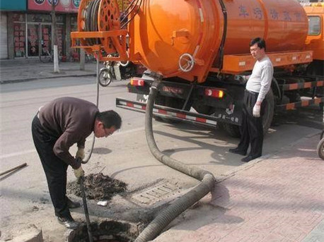 大峪镇清掏化粪池，健康生活从这里开始